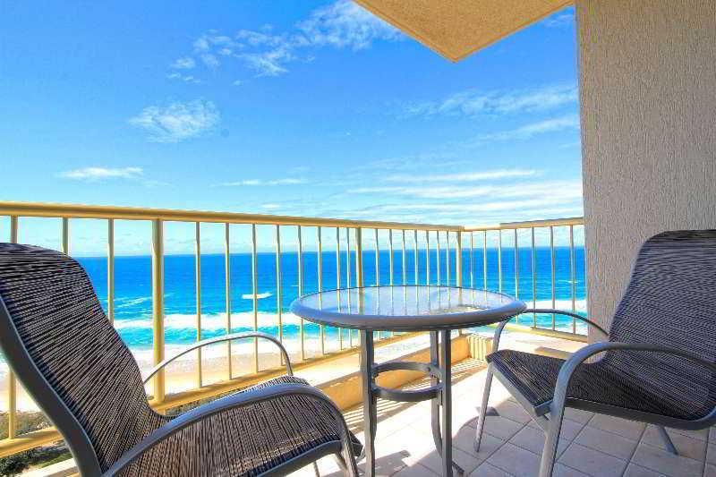 Capricorn One Beachside Holiday Apartments - Official Голд-Кост Екстер'єр фото